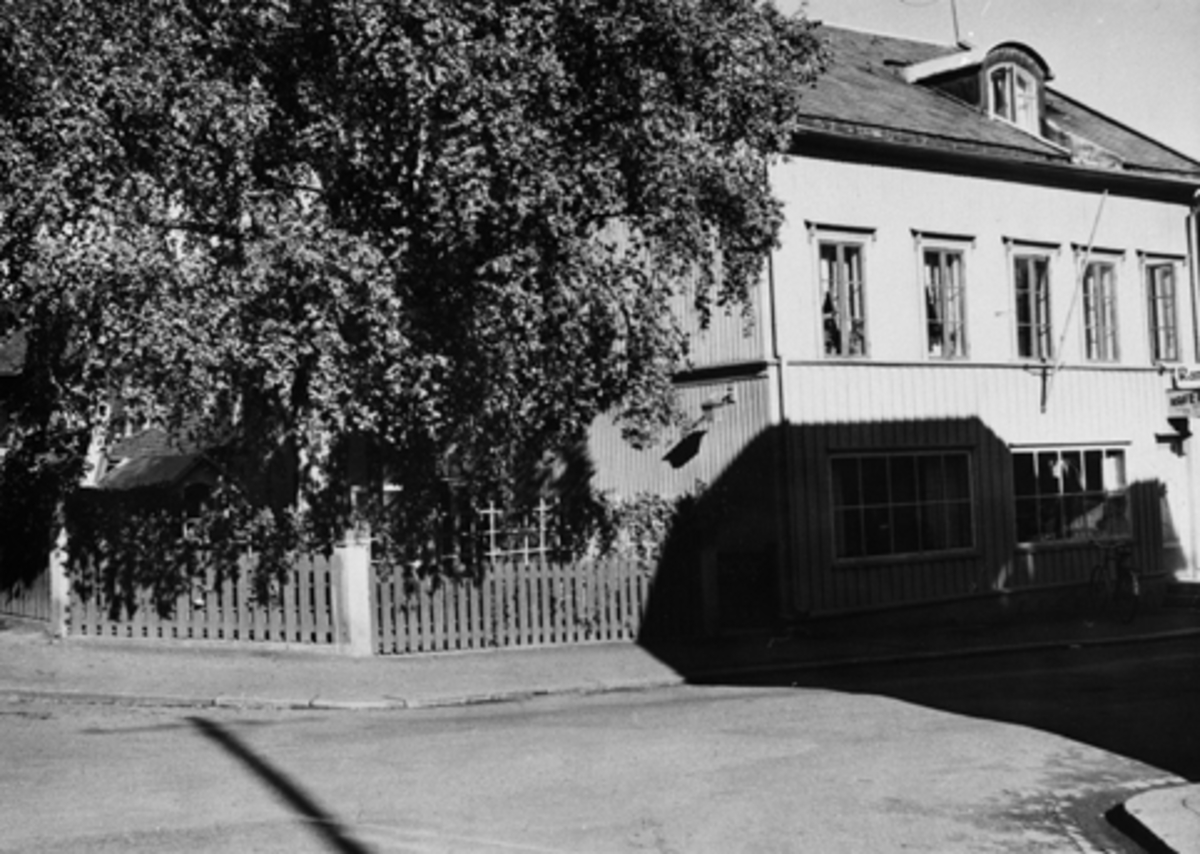 Anno Domkirkeodden, RAMSETH KAFE, TORGGATA /MORTERUDSGATE, EKSTERIØR. 1954.