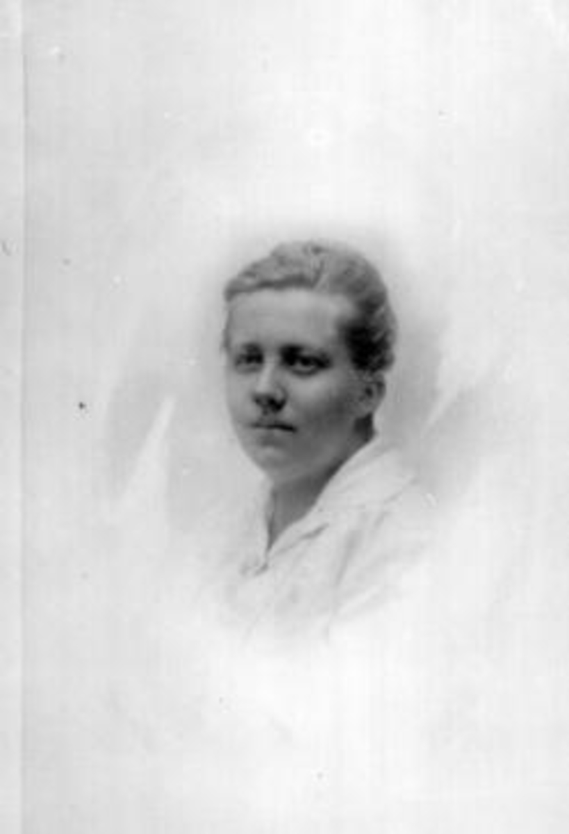 Anno Domkirkeodden, Portrett av Kristine Andersen.