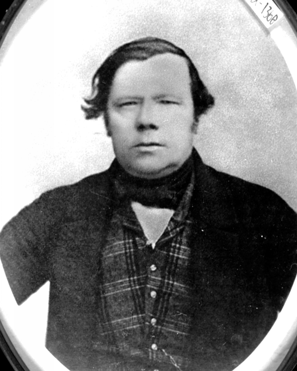 Anno Domkirkeodden, Portrett Lars Andersen Bjørge f.1868, Furnes. Musiker.
