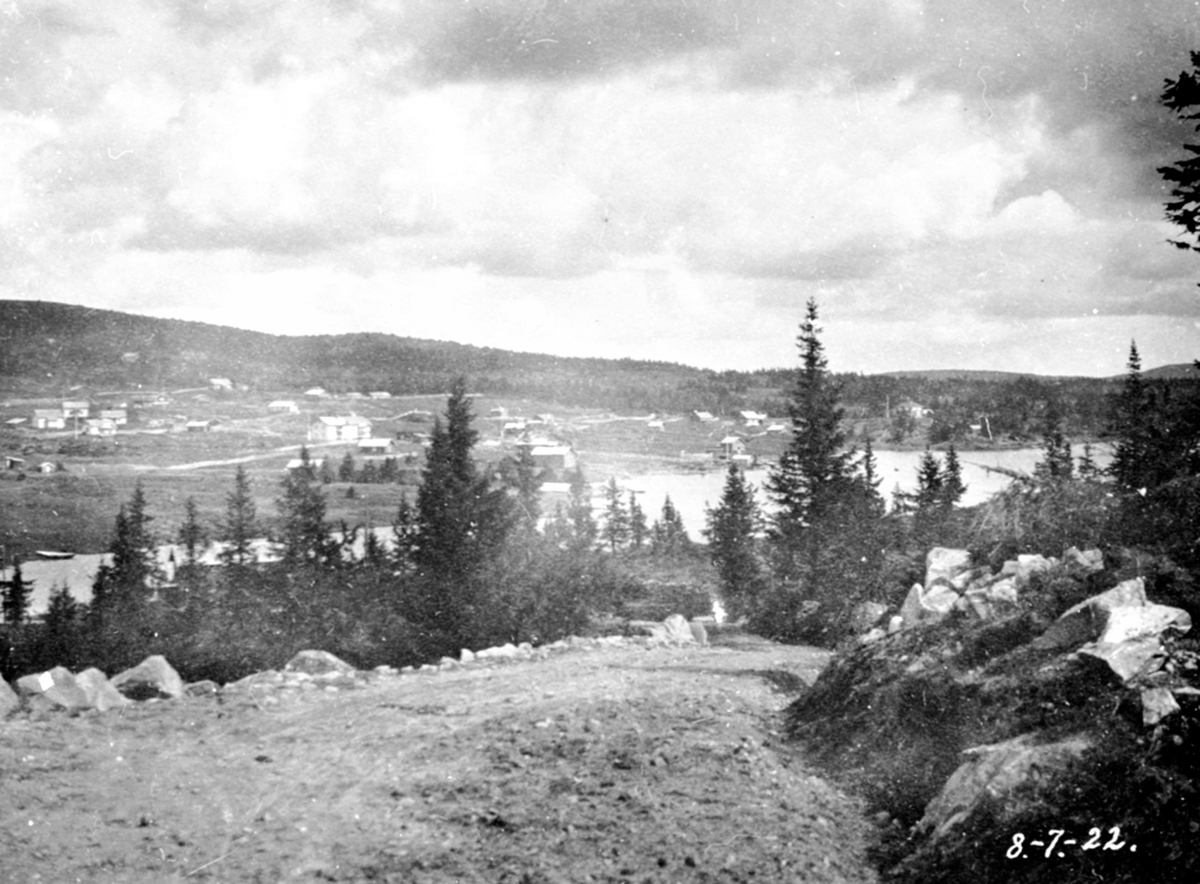 Anno Domkirkeodden, Sjusjøen sett mot Storåsen, bebyggelsen rundt Graaten seter, Ringsakerfjellet.