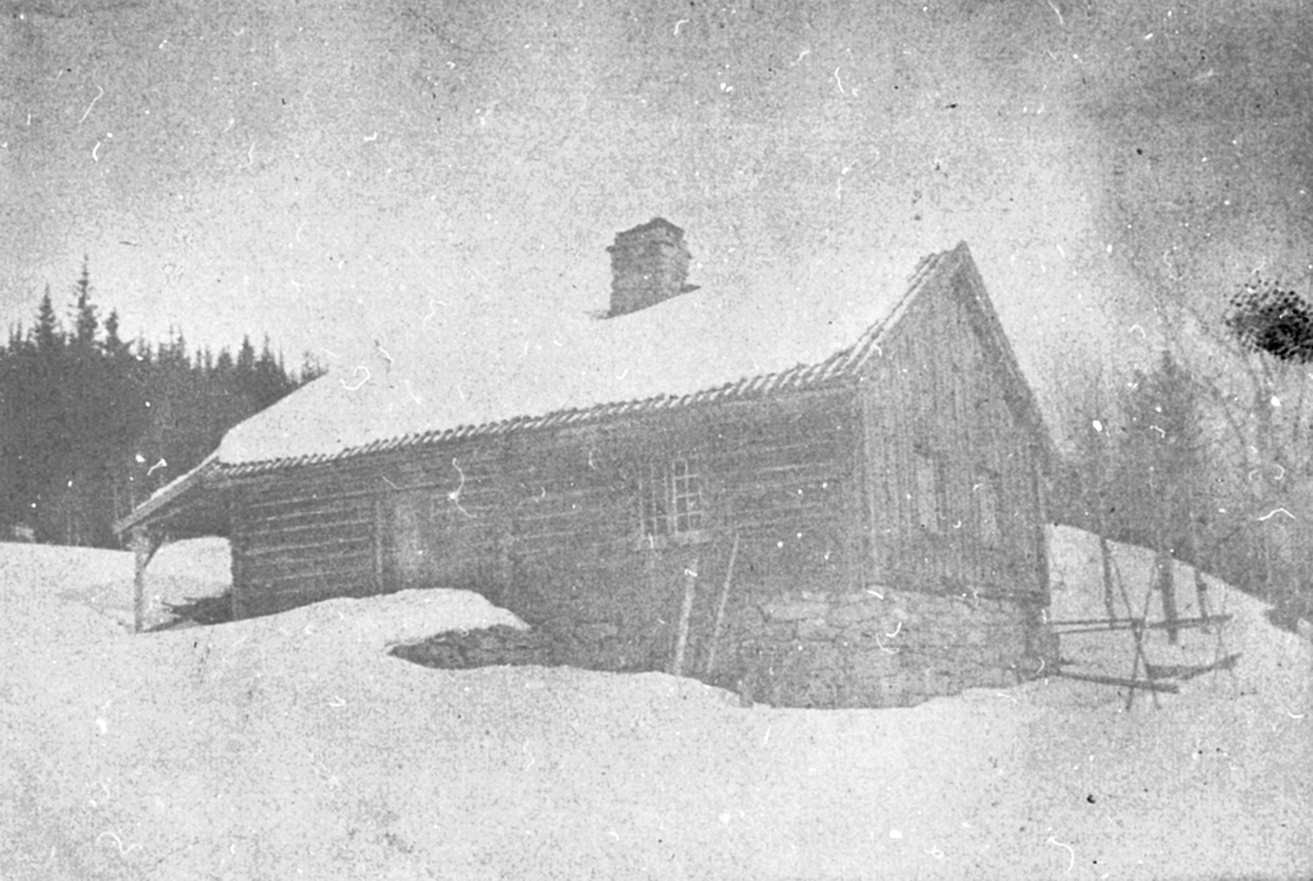 Anno Domkirkeodden, Eksteriør, størhus, Korsviken, Brøttum. Seter for Messenlien søndre, fra 1745-1886.