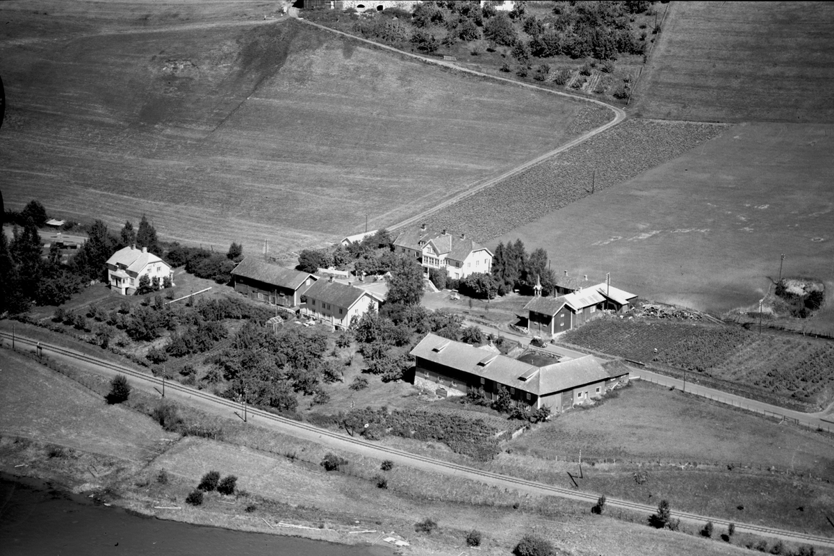 Anno Domkirkeodden, Flyfoto av Freng søndre, Brøttum, Ringsaker.