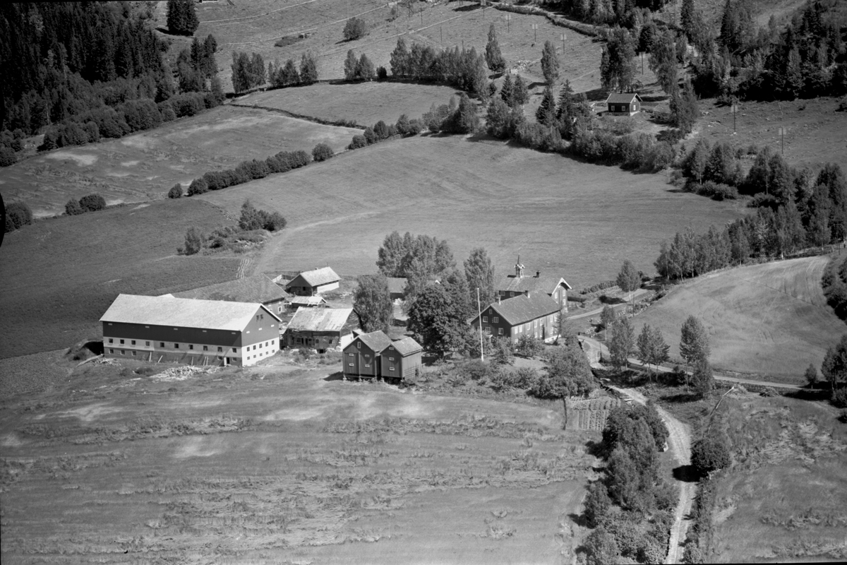Anno Domkirkeodden, Flyfoto av Dæhli gard, Brøttum, Ringsaker.