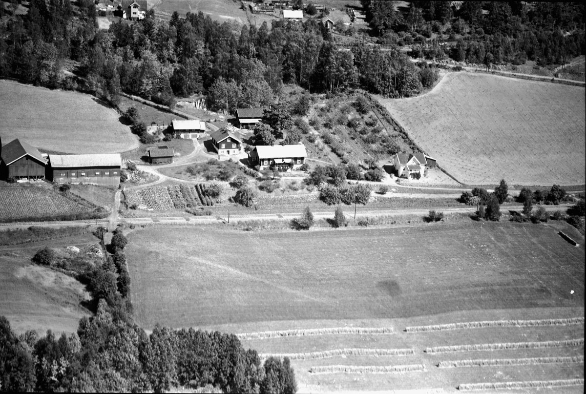 Anno Domkirkeodden, Flyfoto av Kommerstad gard, Veldre, Ringsaker.