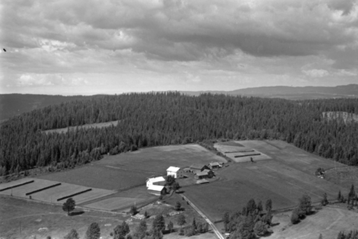 Anno Domkirkeodden, Flyfoto av Lillevoll, Furnesåsen, Ringsaker.