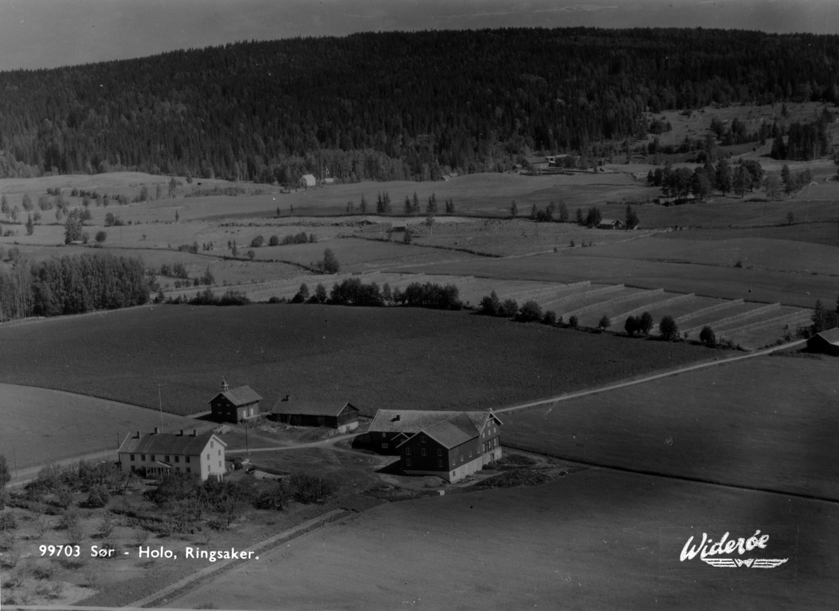 Widerøes Flyveselskap A/S, Flyfoto av Holo søndre, Gaupen, Ringsaker.
