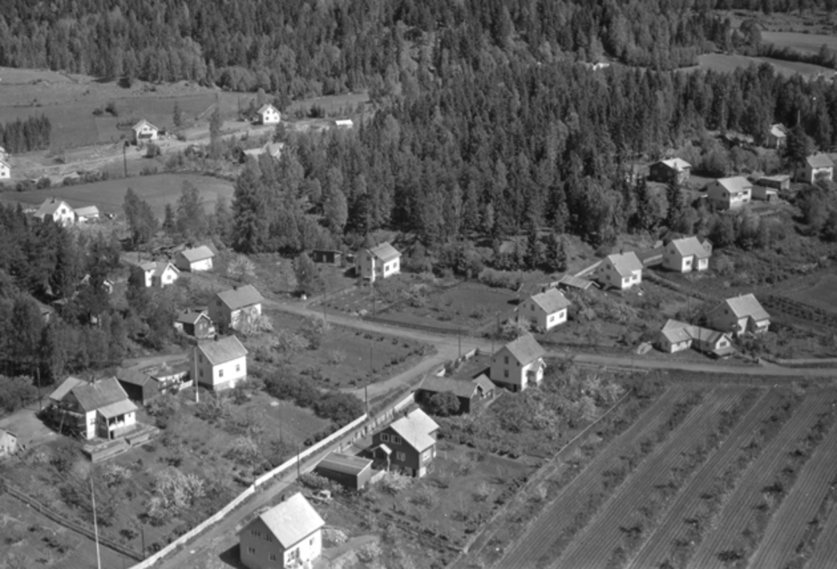 Widerøes Flyveselskap A/S, Flyfoto av Steinpinnerudroa, Moelv, Ringsaker.