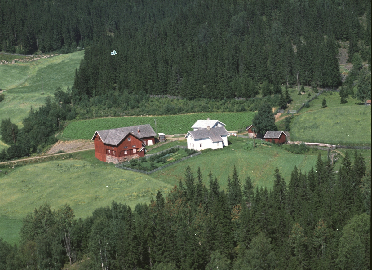 Anno Domkirkeodden, Flyfoto av Brattberg, Næroset, Ringsaker.
