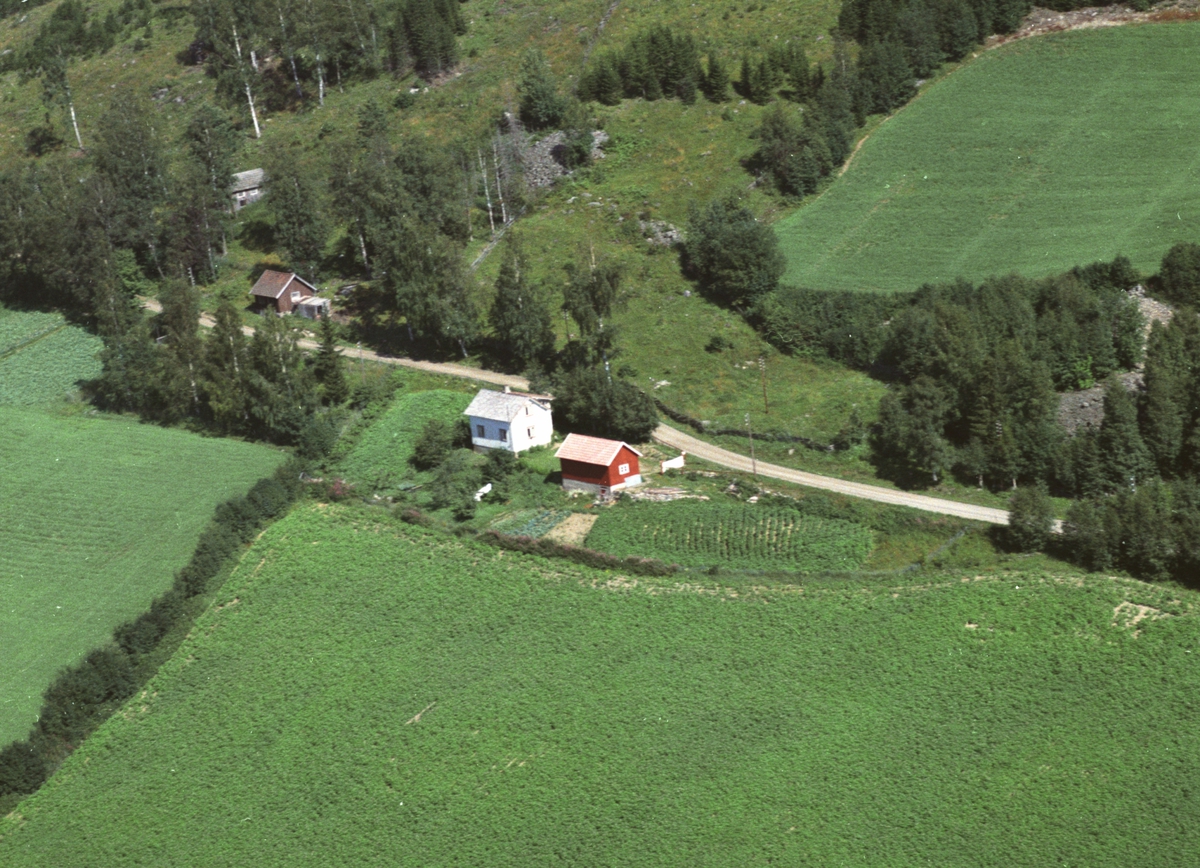 Widerøes Flyveselskap A/S, Flyfoto av Solli, bolig ved Nordre Ringsveg, Ring, Ringsaker.