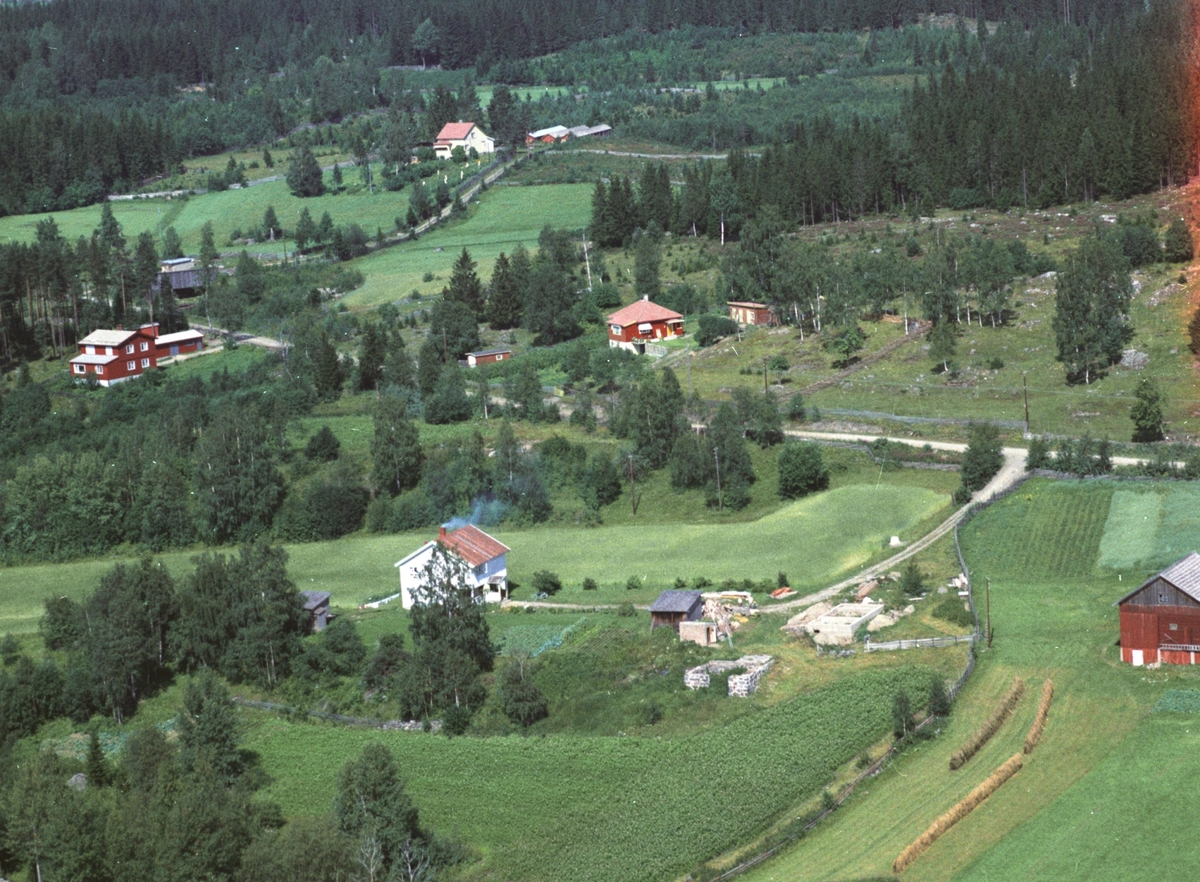 Widerøes Flyveselskap A/S, Flyfoto, boliger, Brøttum, Ringsaker.