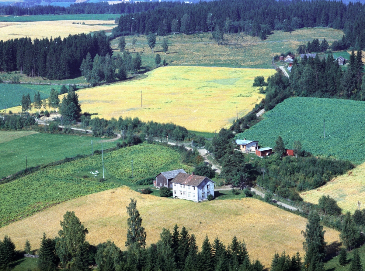 Widerøes Flyveselskap A/S, Flyfoto, Fagerli, Ringsaker.