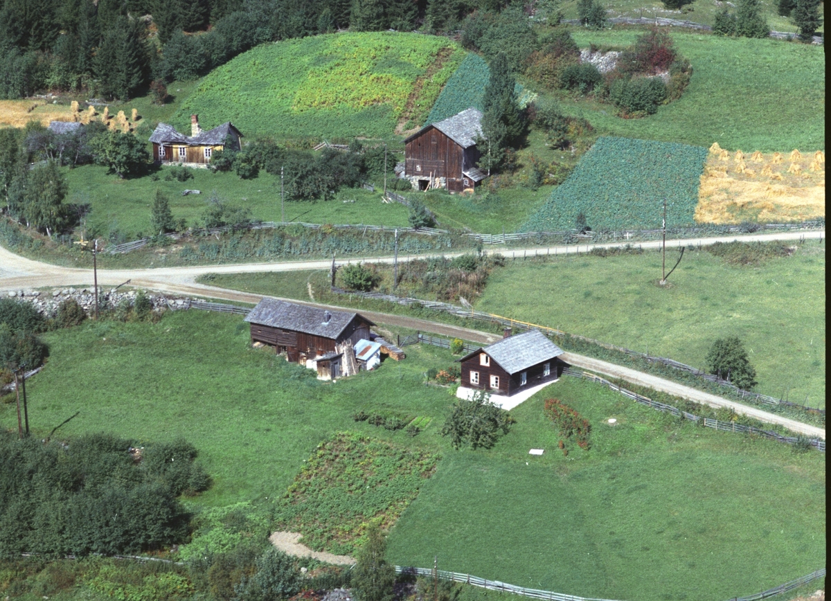 Widerøes Flyveselskap A/S, Flyfoto, Tandestua, Tandeengen, Ringsaker.