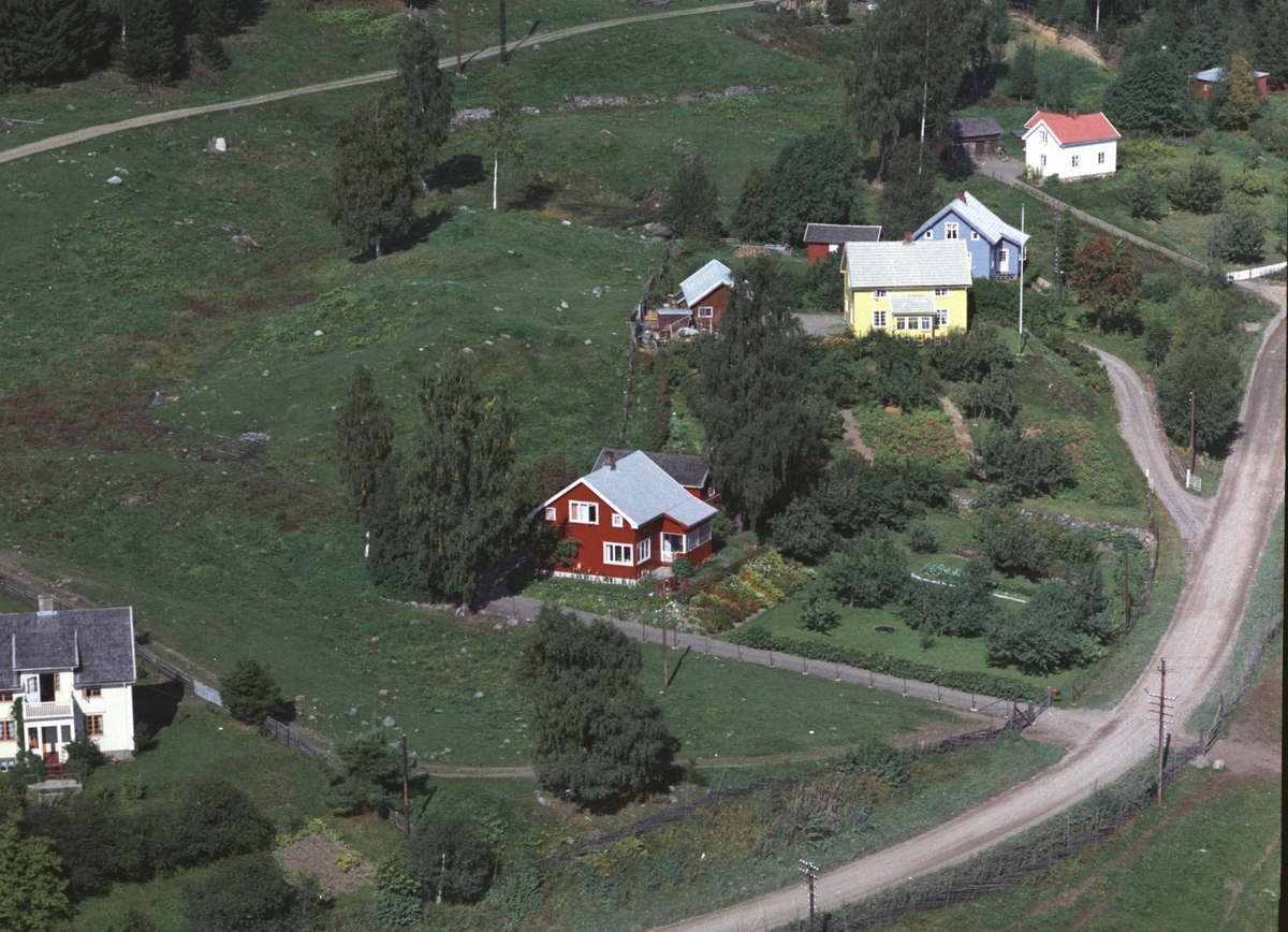 Widerøes Flyveselskap A/S, Flyfoto, boliger i Kjosdalen, Rudshøgda, Ringsaker.