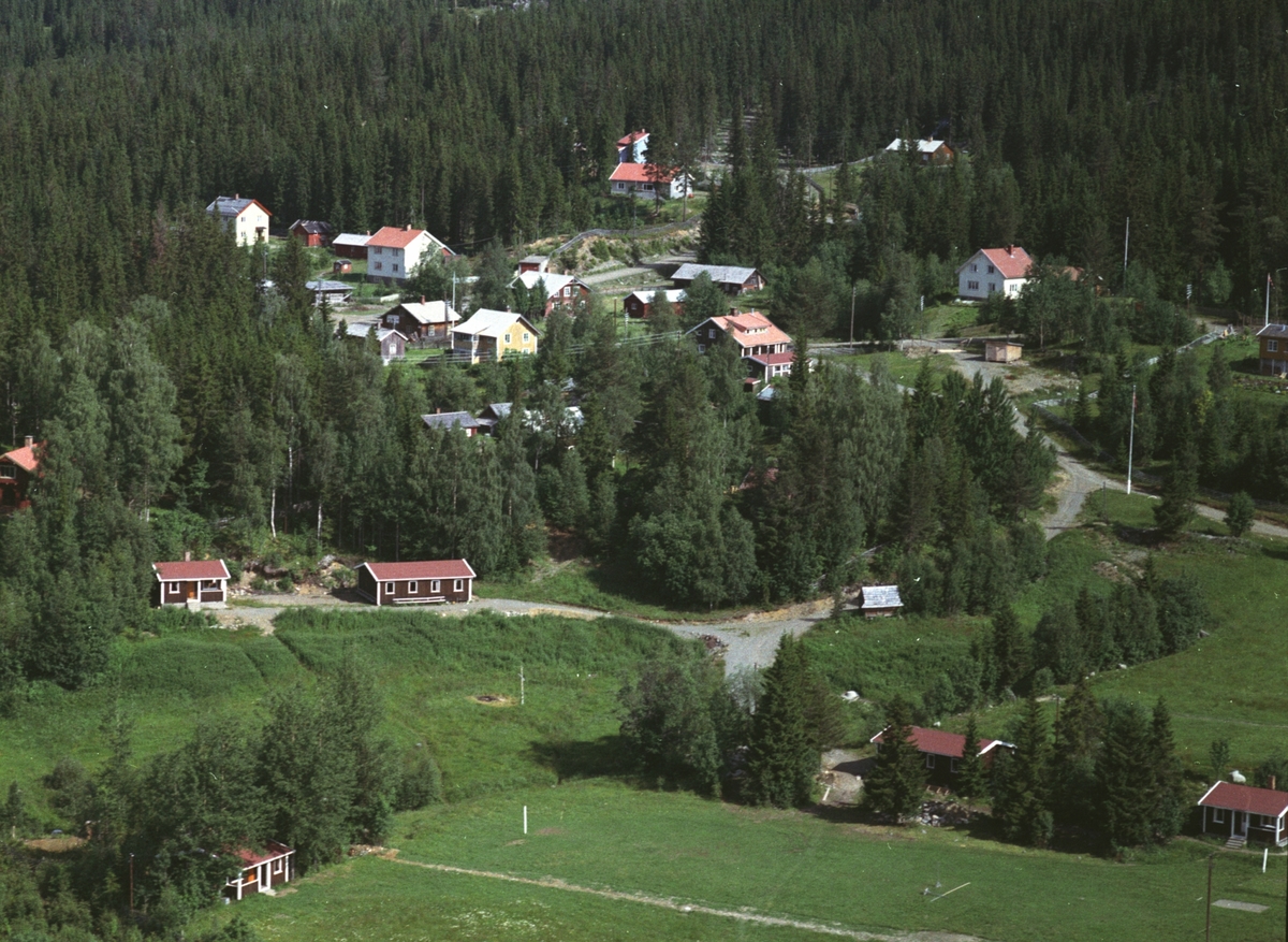 Widerøes Flyveselskap A/S, Flyfoto, Mesnalia, ungdomssenter, Ringsaker.
