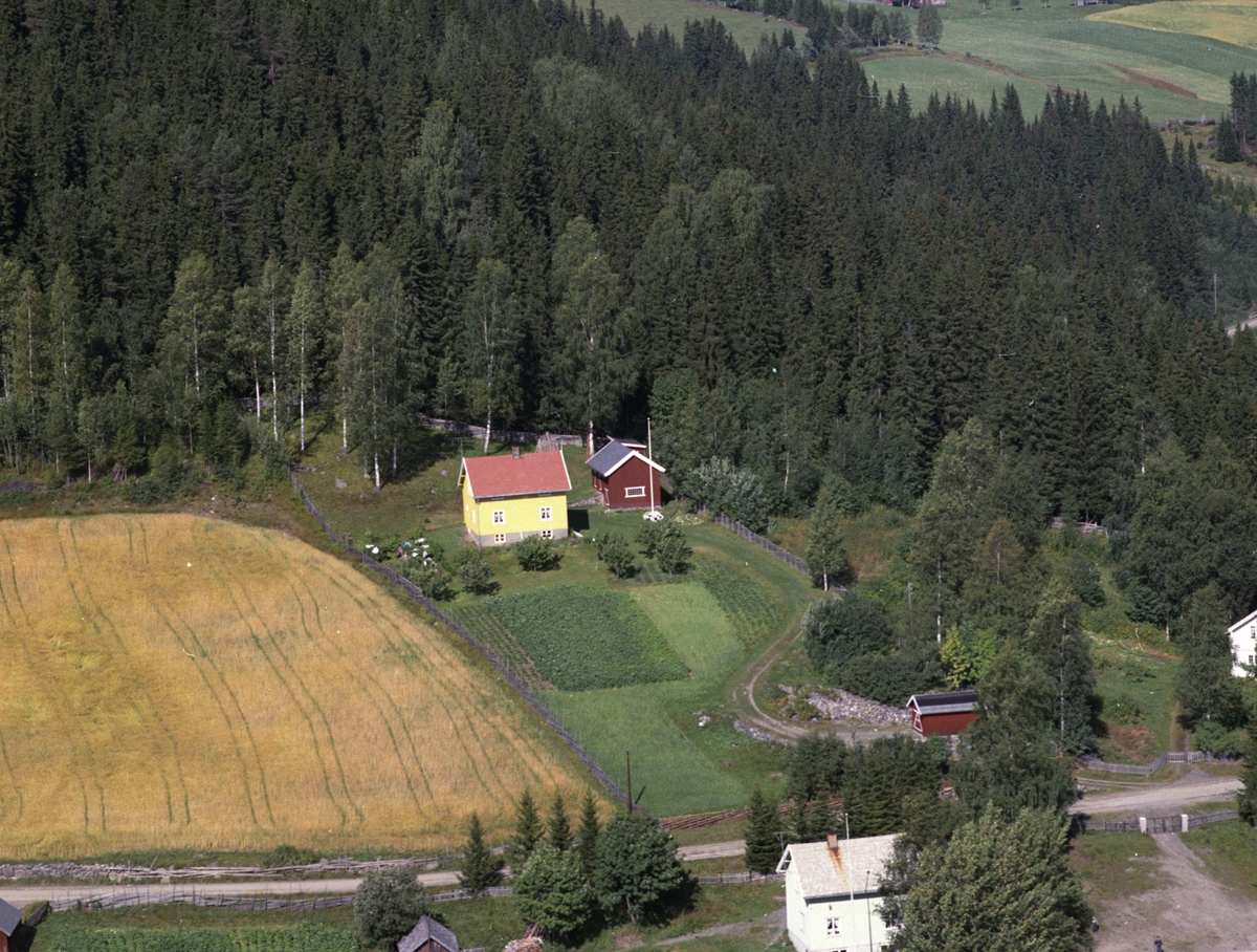 Widerøes Flyveselskap A/S, Flyfoto, Øvergård, Lismarka, Ringsaker.