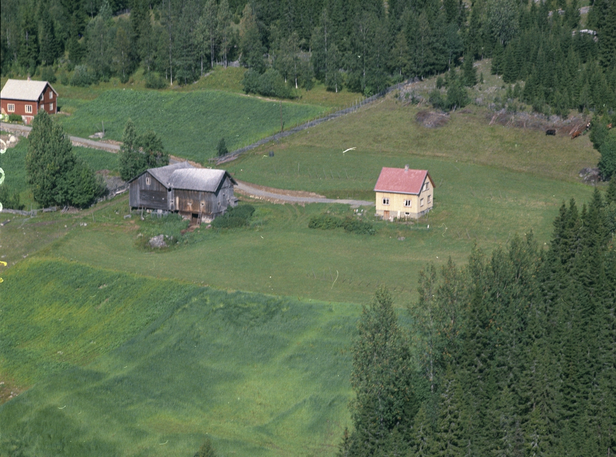 Widerøes Flyveselskap A/S, Flyfoto, ukjent småbruk, Lismarka, Ringsaker.