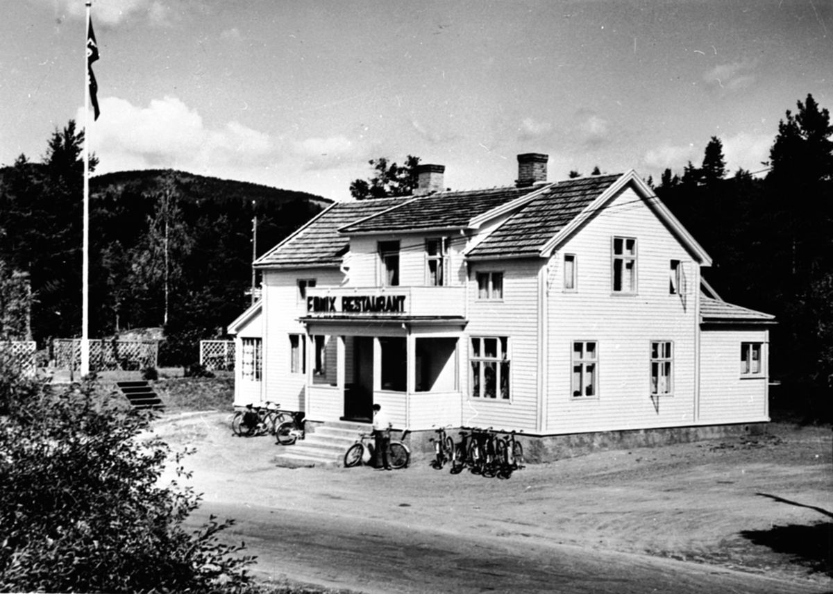 Anno Domkirkeodden, Eksteriør, Fønix restaurant, Storgata, Moelv, Ringsaker.