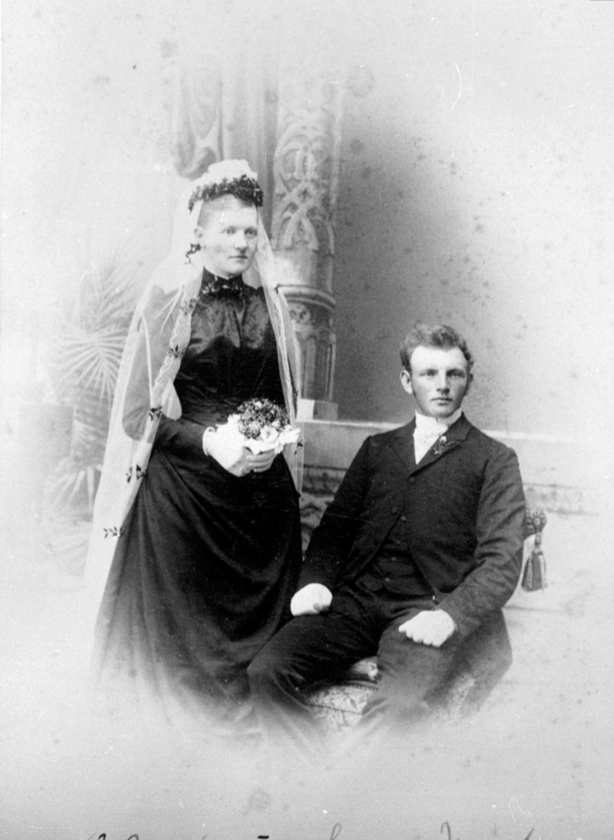 Anno Domkirkeodden, Brudepar, Marte Saugstad, Ole M. Saugstad, Saugstad gård, Ringsaker.