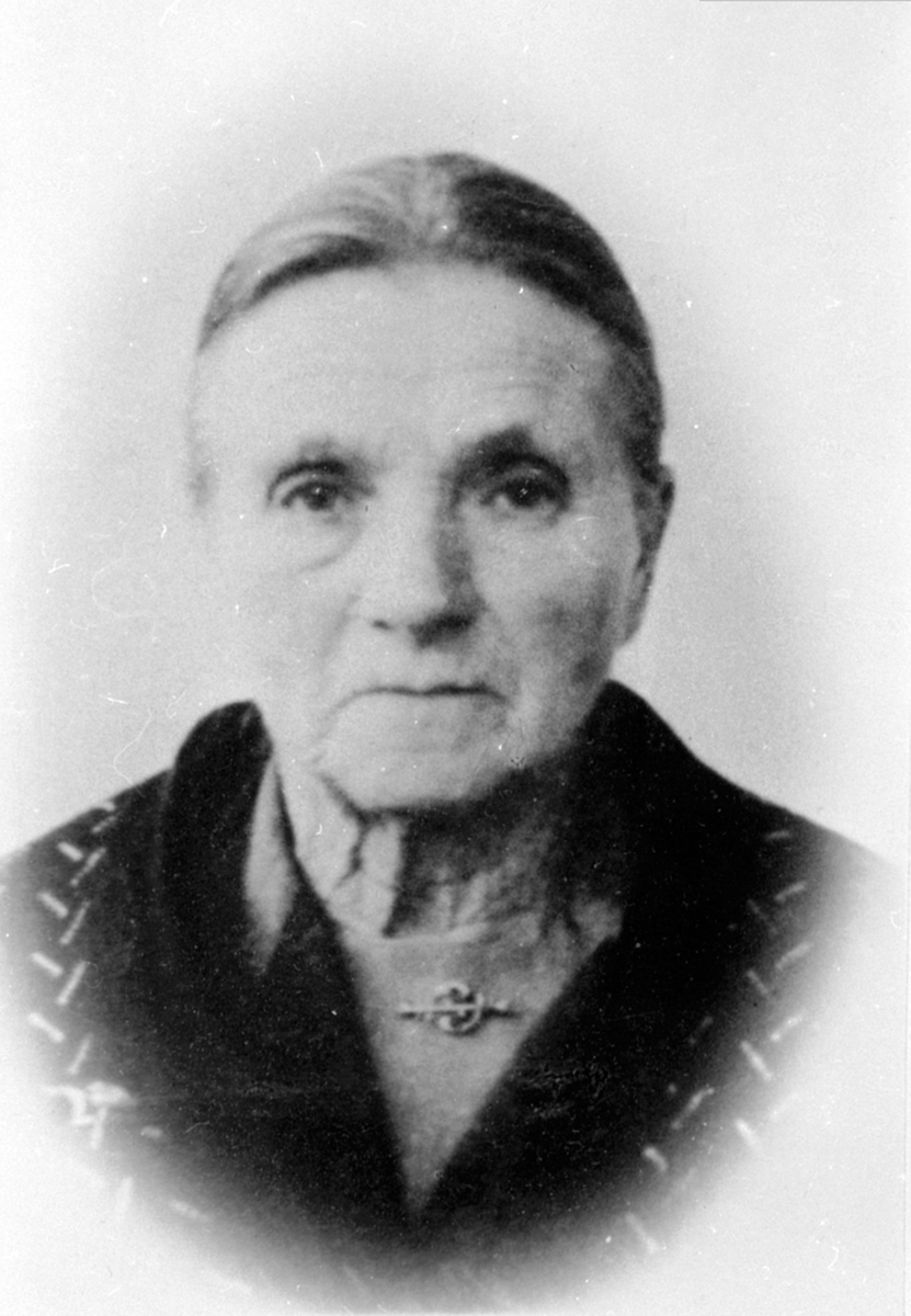 Anno Domkirkeodden, Portrett av Eli Afseth f. Baardseth 1865, Moelv, gift på Afseth øvre.
