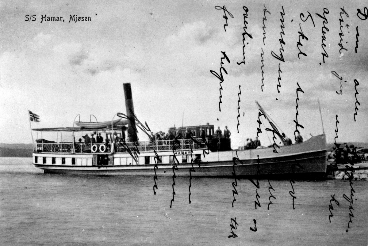 Anno Domkirkeodden, D.S. Hamar på Mjøsa, folk ombord.