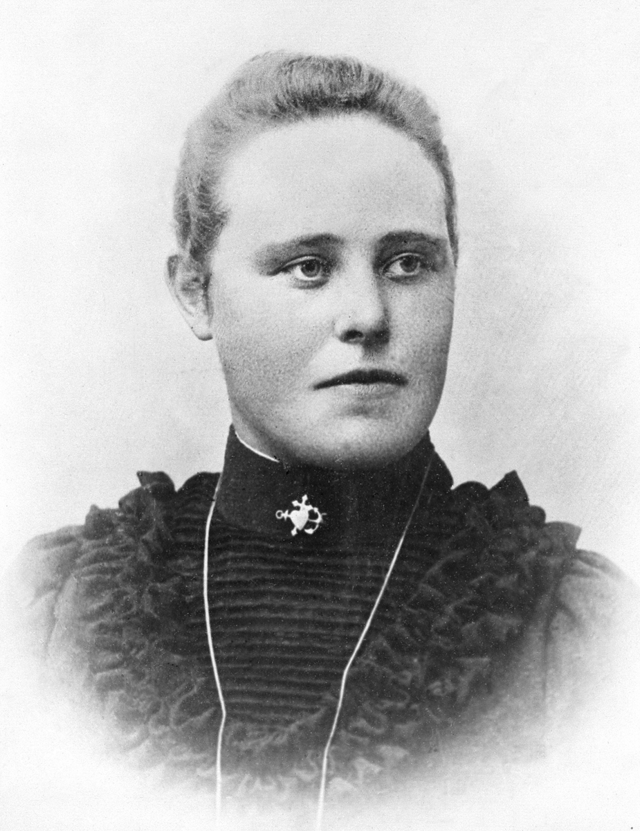 Anno Domkirkeodden, Portrett av Johanne Lillemæhlum (1883-1970), Gubberud, Nes, Hedmark.