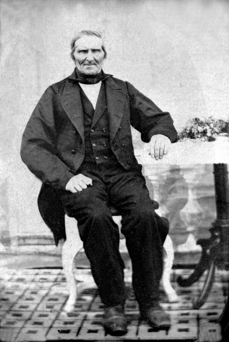Anno Domkirkeodden, Portrett av Morten Tommessen Helgeby (1799-1885). Helgeby, Nes, Hedmark.