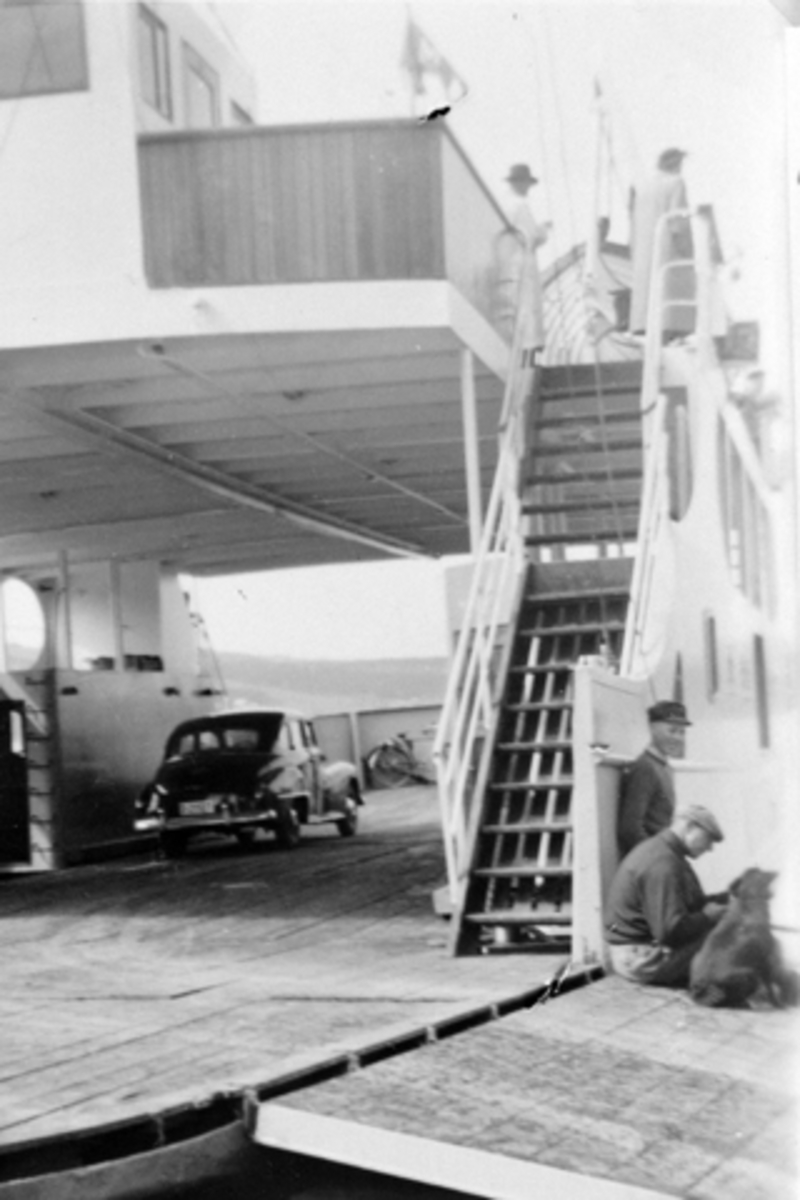 Anno Domkirkeodden, D.S. Mjøsfergen II, bildekket, Smedstuen nedre, Nes, Hedmark.