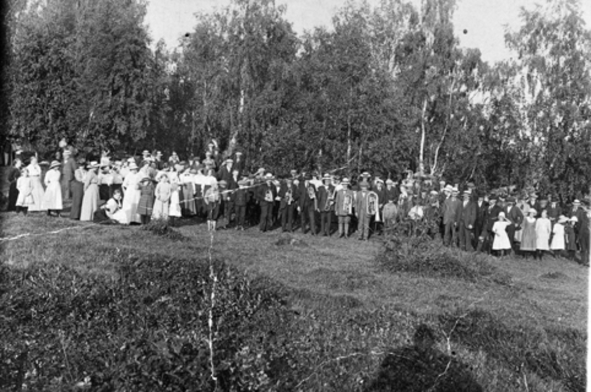 Anno Domkirkeodden, Stor gruppe, Nordåsen Musikkforening, Hemmakoret, blåseinstrumenter, Nebbsletta, Bjørgeberget, Brumunddal.