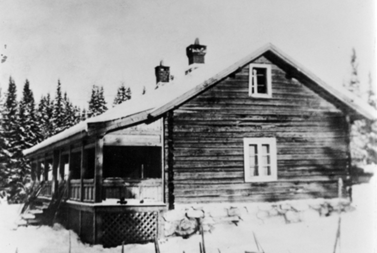 Anno Domkirkeodden, Eksteriør, Bjørklirønningen, Furnes Almenning, bygd 1889.