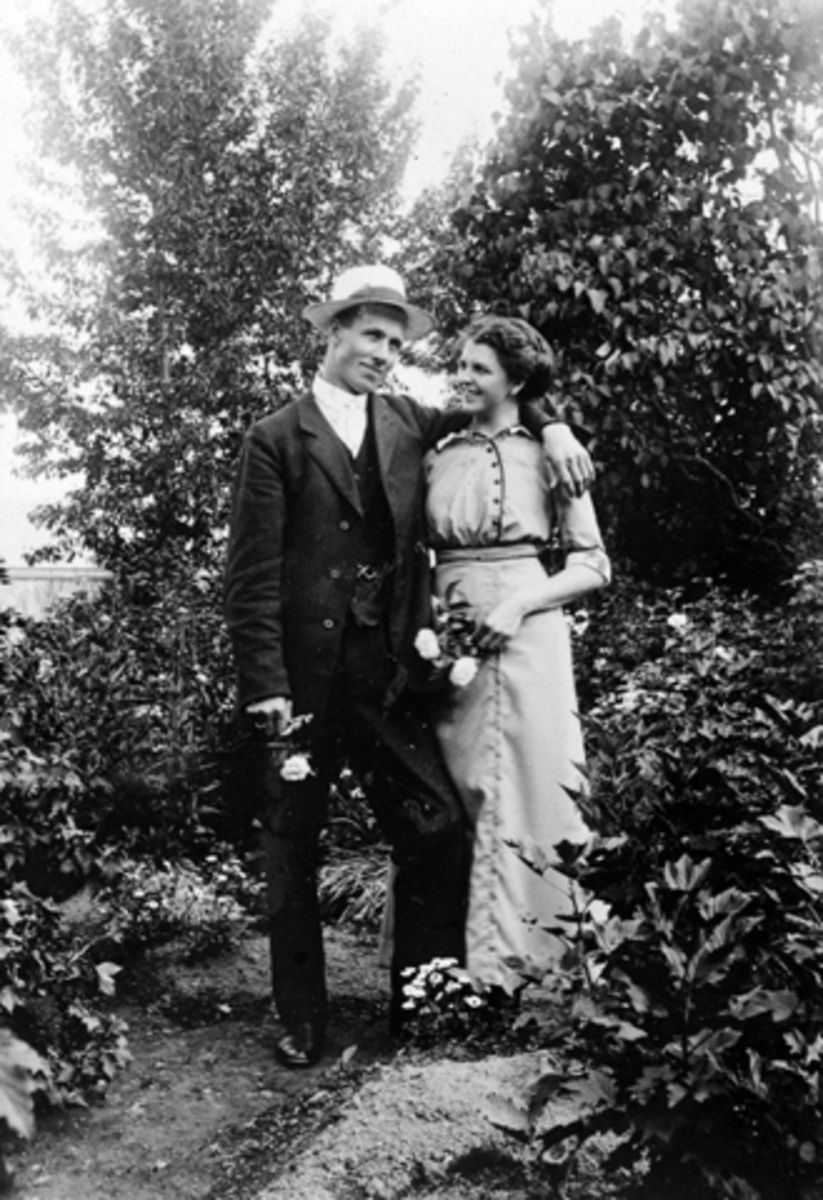 Anno Domkirkeodden, Asbjørn og Anna Feiring, ca. 1913.