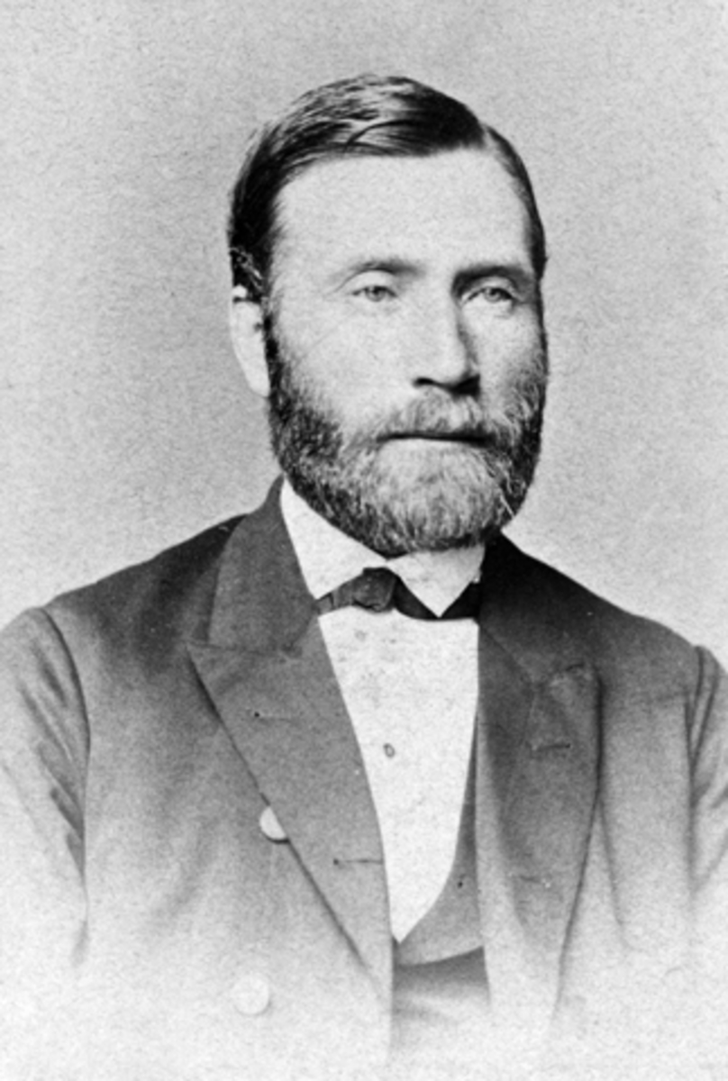 Anno Domkirkeodden, Portrett, Iver Christensen Øhre (F. 24/12-1831- 19/5-1897).