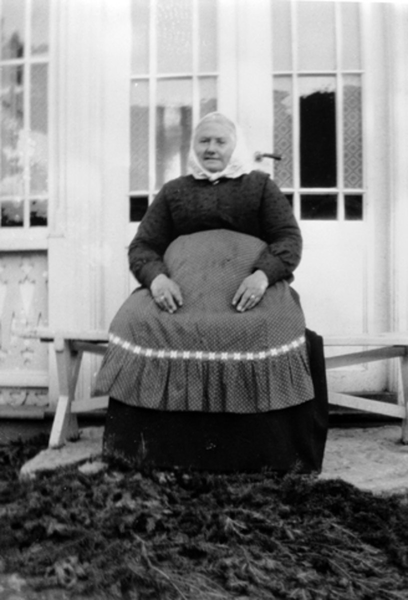 Anno Domkirkeodden, Portrett, Marie Mørkved F. Wea (1840-1922), gift med Erik Mørkved.