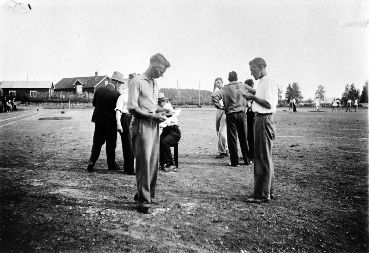 Anno Domkirkeodden, Fram Idrettslags nasjonalt stevne, "Herolden Lommerud noterer", 14. julie 1935.