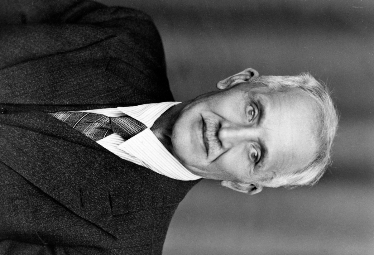 Anno Domkirkeodden, Portrett, Alf Arnesen, Furnes, formann i Norges Blindeforbund 1921-1948, hedret med St.Olavs orden ridder av 1. klasse.