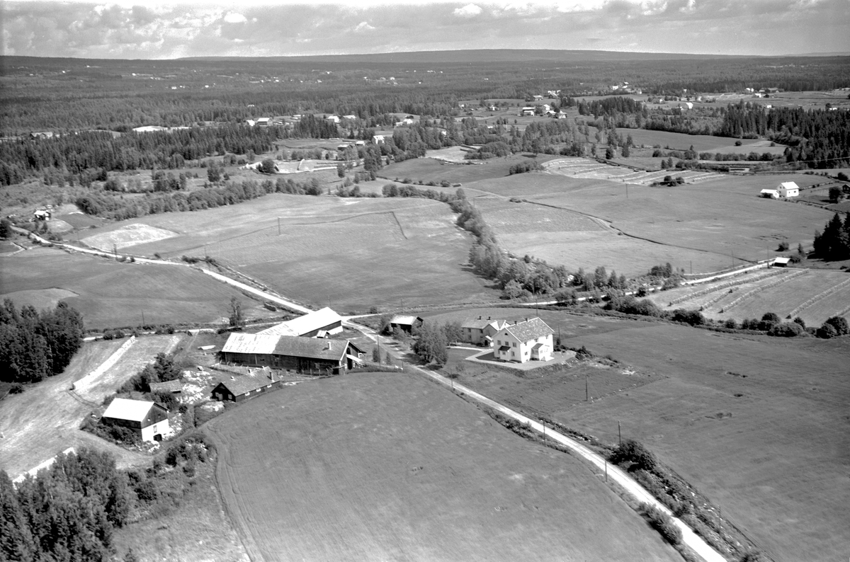 Widerøes Flyveselskap A/S, FLYFOTO INGELSRUD M. SVINGEN