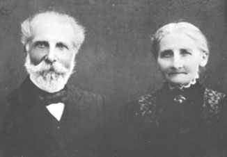 Anno Domkirkeodden, GRUPPE: 2, OVE LYSAKER, EIDSBERG 15. 09. 1844 - 11. 01. 1925, HELENE LYSAKER, ØVRE EIDSBERG 03. 02. 1848 - 22. 05. 1941