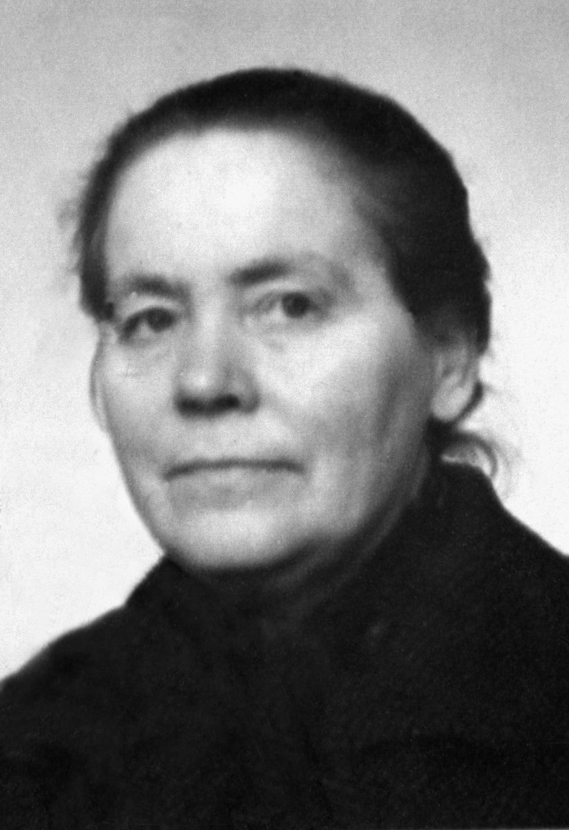 Anno Domkirkeodden, PORTRETT: AGNETHE SAGBROEN FØDT: 13. 12. 1891, SAGBROEN