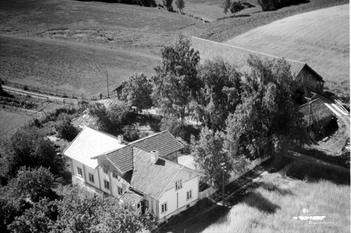 Widerøes Flyveselskap A/S, VIE GÅRD, FLYFOTO