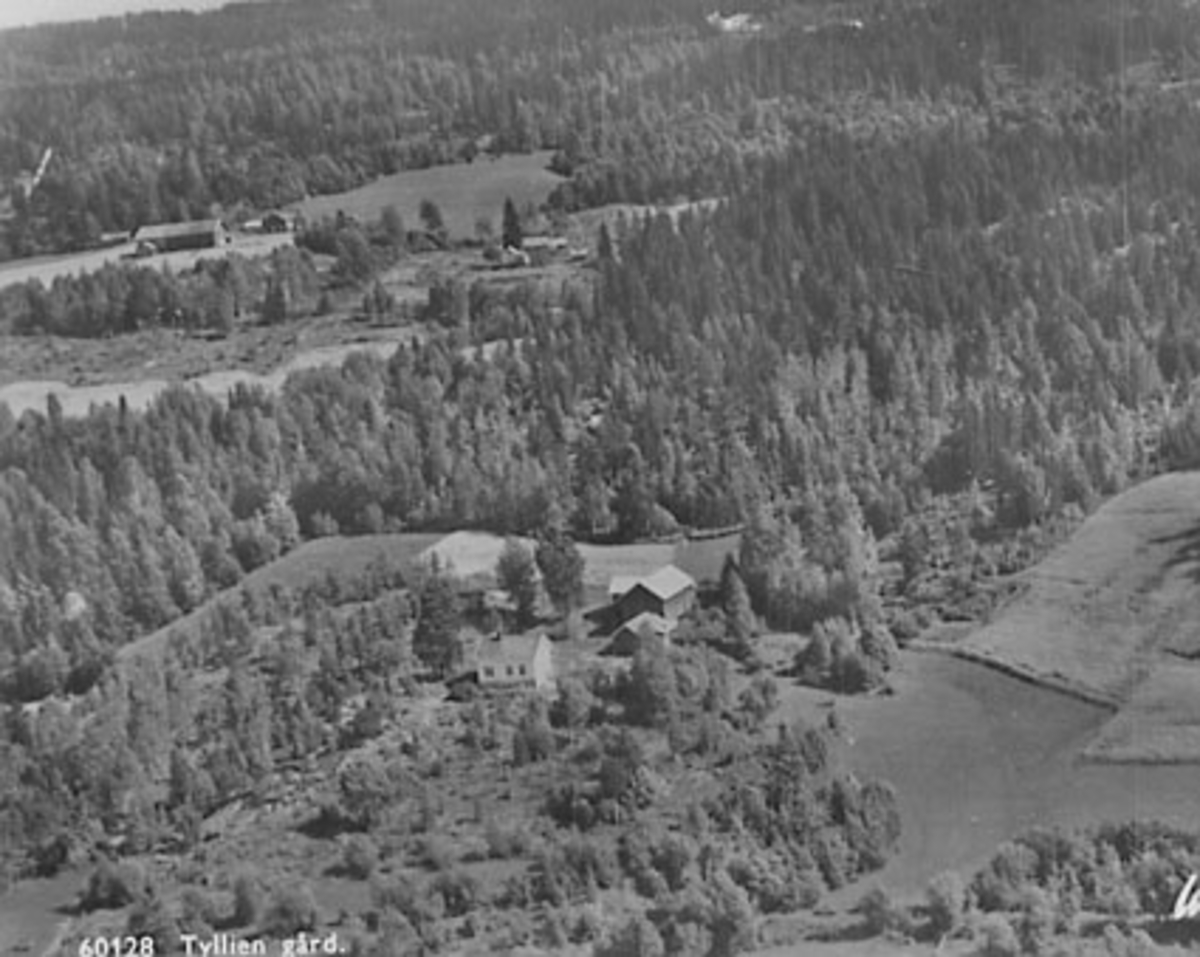 Widerøes Flyveselskap A/S, TYLLIEN GÅRD, FLYFOTO