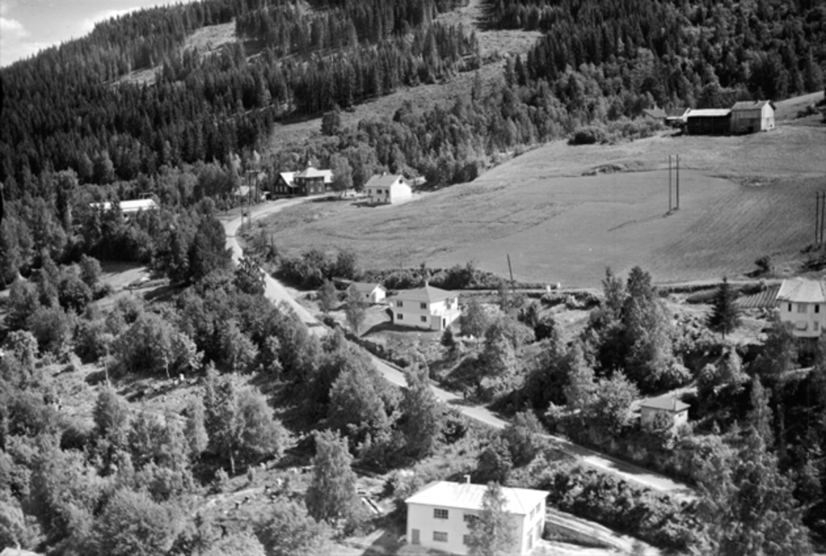 Widerøes Flyveselskap A/S, FLYFOTO GÅRDER : LØRDALSRUD, HEIMFJELL, NORDVANG M. FL. G/B NR I SAMME REKKEFØLGE : 179/1, 179/36, 179/8