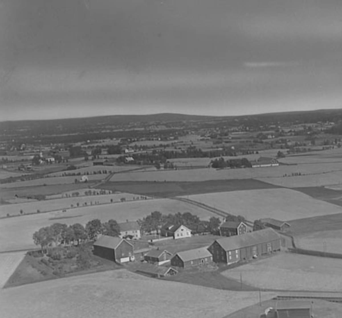 Widerøes Flyveselskap A/S, FLYFOTO BUSVOLD, ROMEDAL