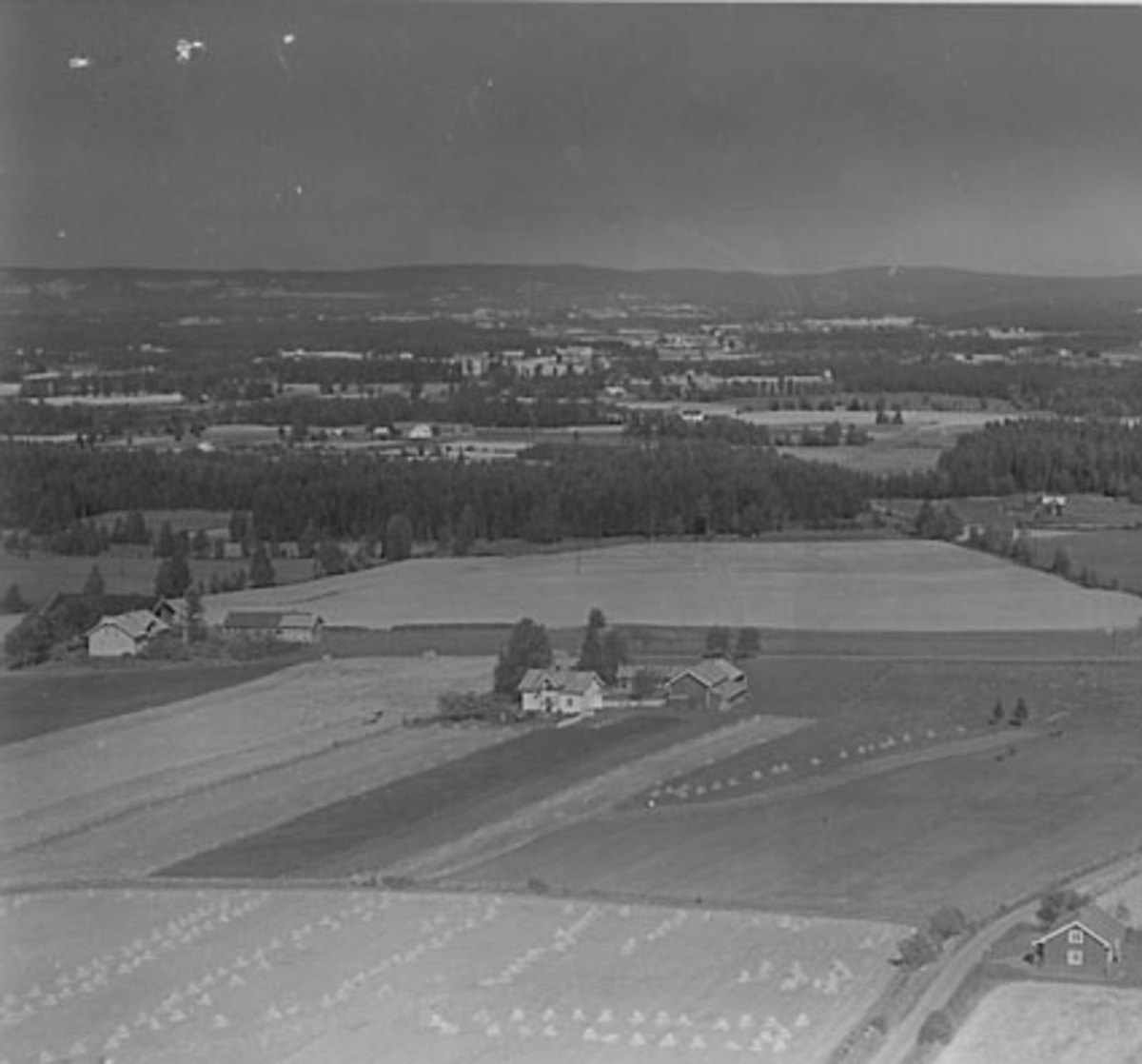 Widerøes Flyveselskap A/S, FLYFOTO ARNSET, ILSENG