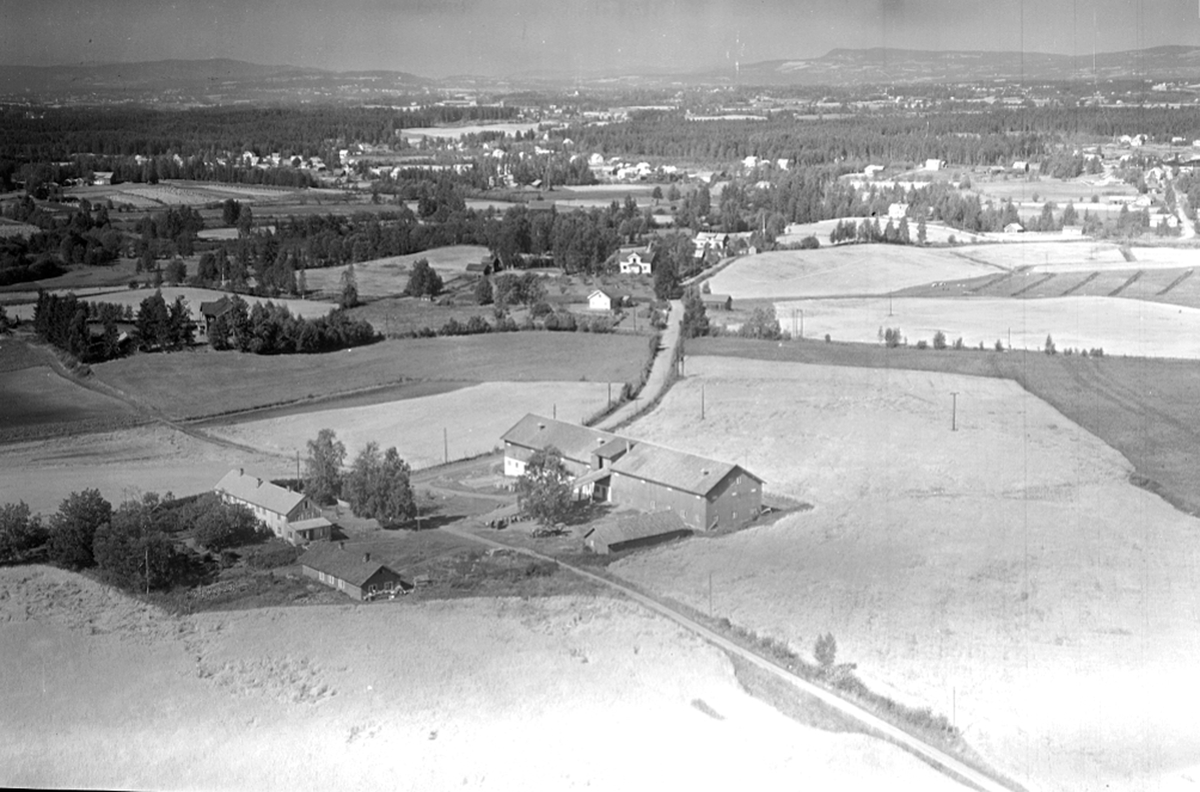 Widerøes Flyveselskap A/S, FLYFOTO SLAGSVOLL 238-1, ROMEDAL