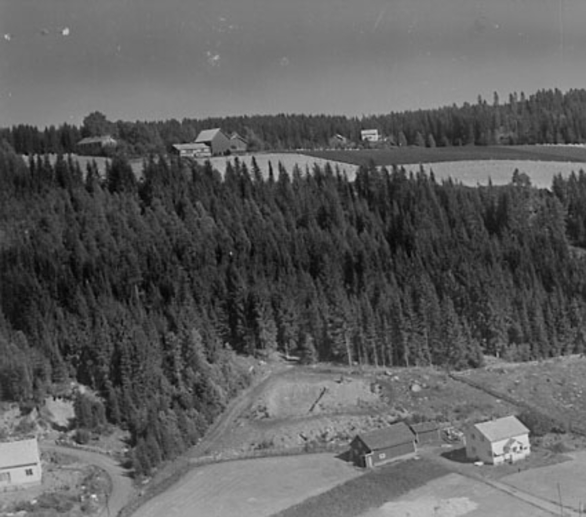 Widerøes Flyveselskap A/S, FLYFOTO BRATLI