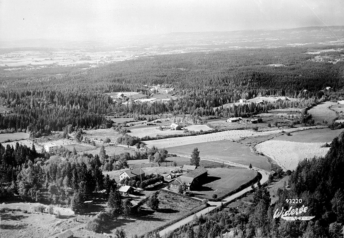 Widerøes Flyveselskap A/S, FLYFOTO HEKNEBY, ÅSVANG, POSTKORTNEGATIV