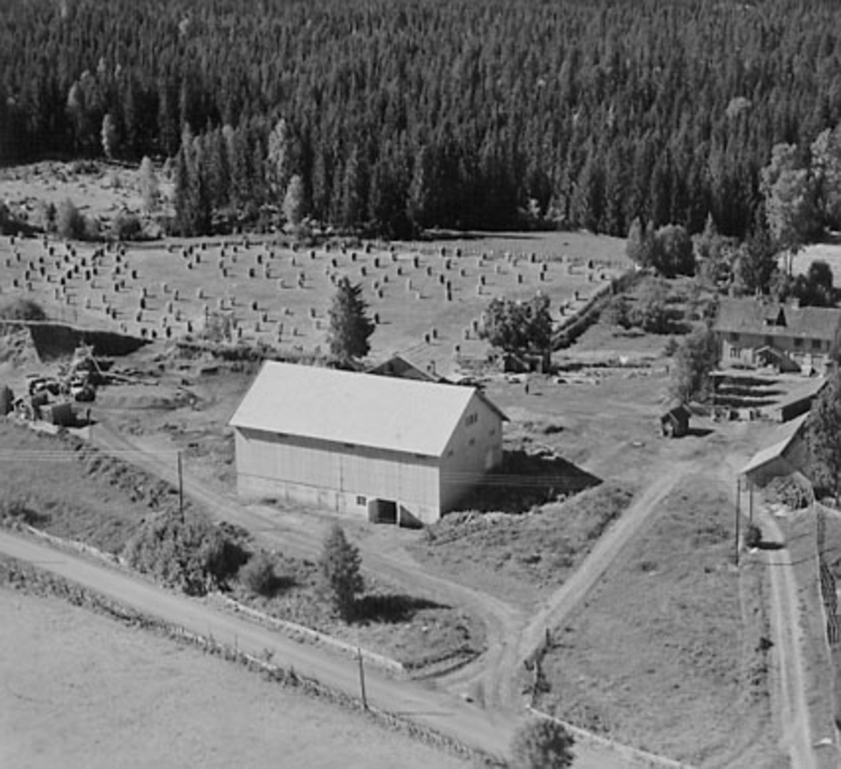 Widerøes Flyveselskap A/S, FLYFOTO BJØRNSTAD LILLE, VALLSET