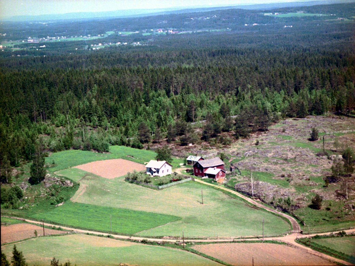 Widerøes Flyveselskap A/S, FLYFOTO ÅSEN