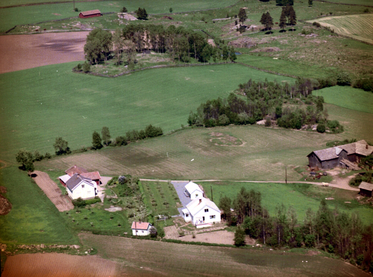 Widerøes Flyveselskap A/S, FLYFOTO SOLTUN