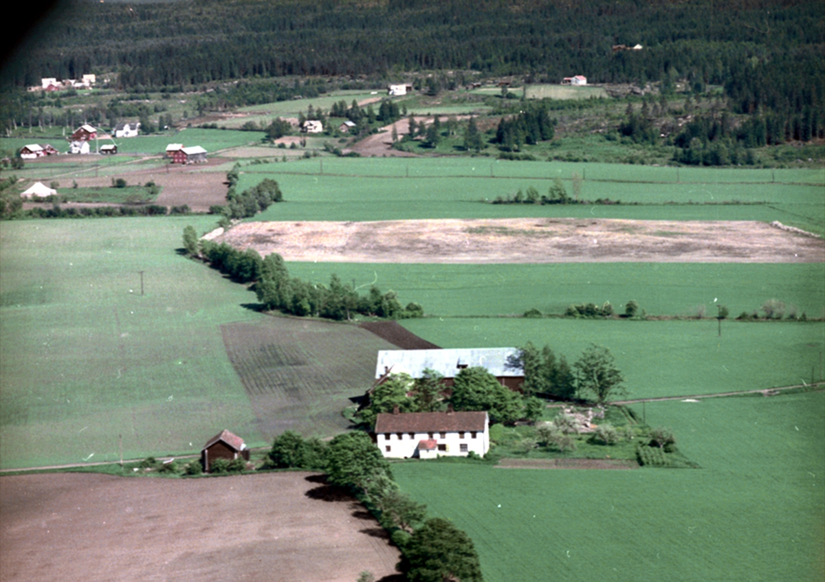 Widerøes Flyveselskap A/S, FLYFOTO MELBY