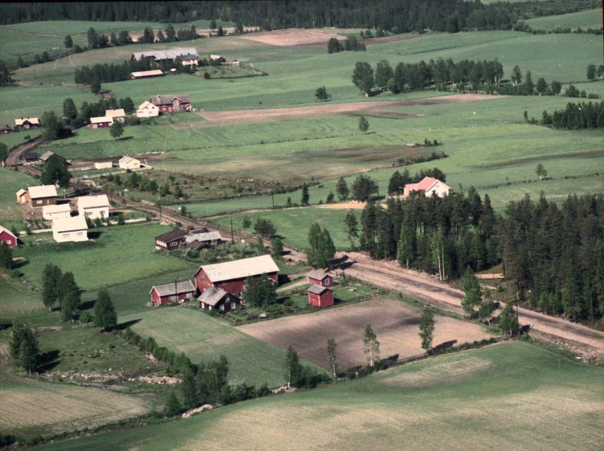 Widerøes Flyveselskap A/S, FLYFOTO NYDAL, RAMMEN, ILSENG